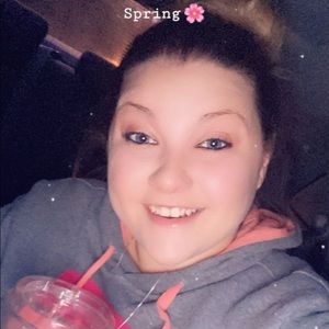 Meet your Posher, Karlie